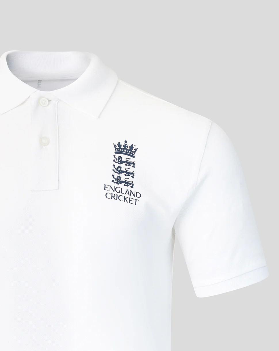 Adults 26/27 Essentials Crest Short Sleeve Polo - White - Image 4